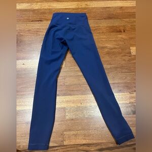 Navy blue Lululemon leggings
